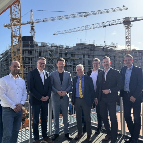 Gruppenbild baupolitisches Frühstück