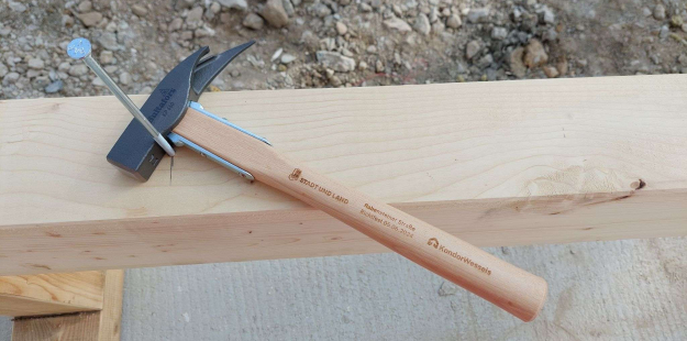 Hammer