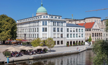 Potsdam_Otto-Braun-Platz_HQ-Humboldt_Uferpromenade2_web_2000px.jpeg
